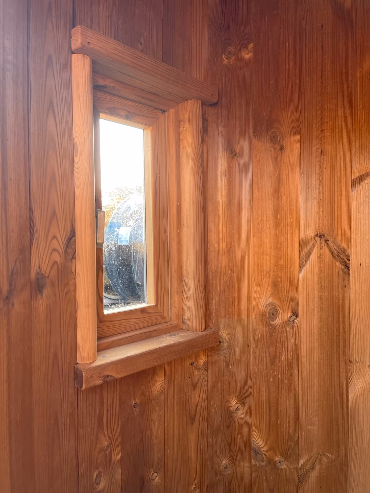 Gartendusche Fass aus Thermoholz – Premium Outdoor Dusche (42 mm) – Bild 6