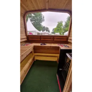 Thermoholz Sauna mit Panoramafenster